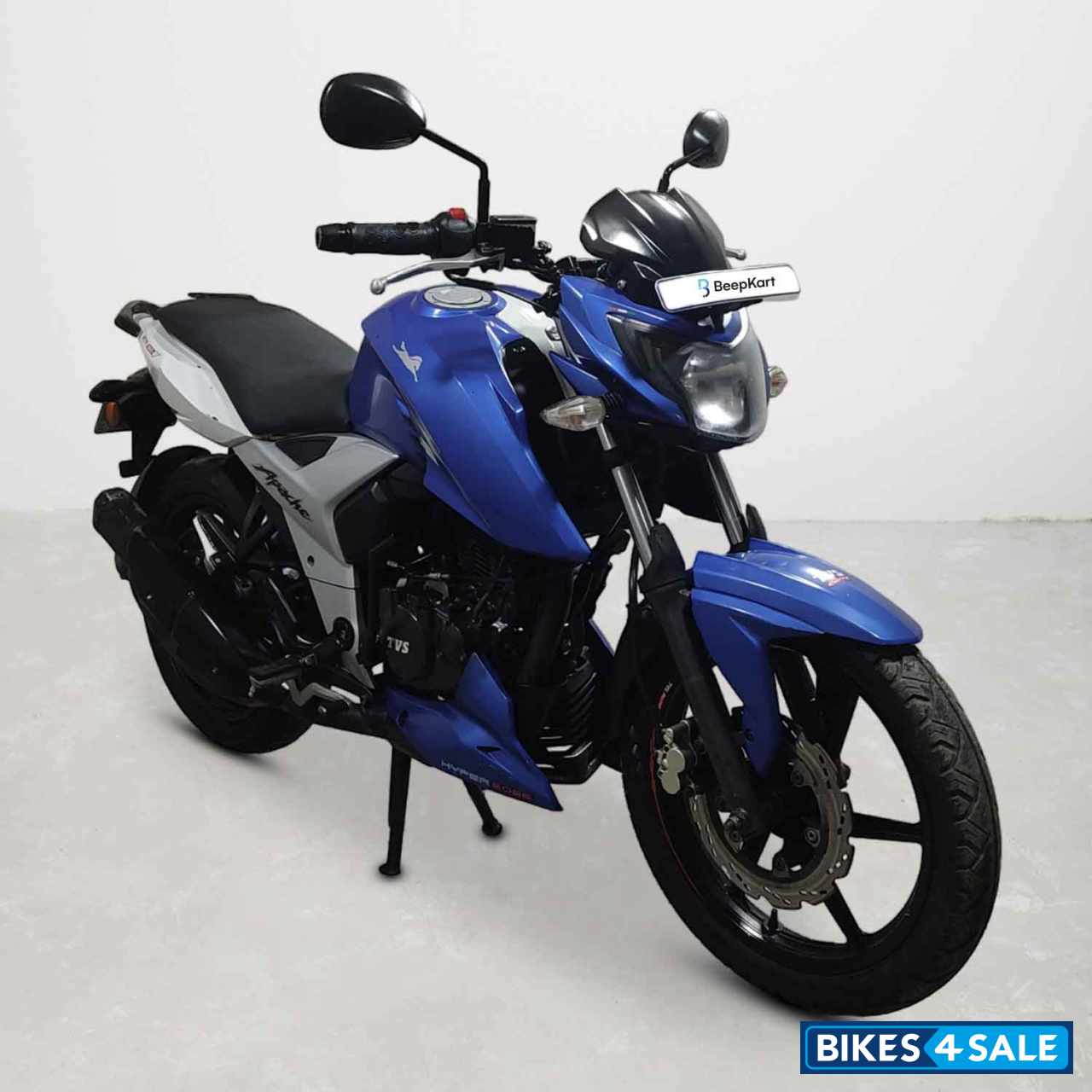 TVS Apache RTR 160 4V