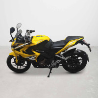 Bajaj Pulsar RS 200