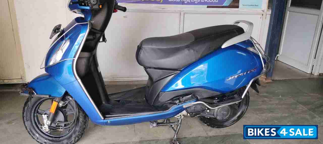 TVS Jupiter BS6