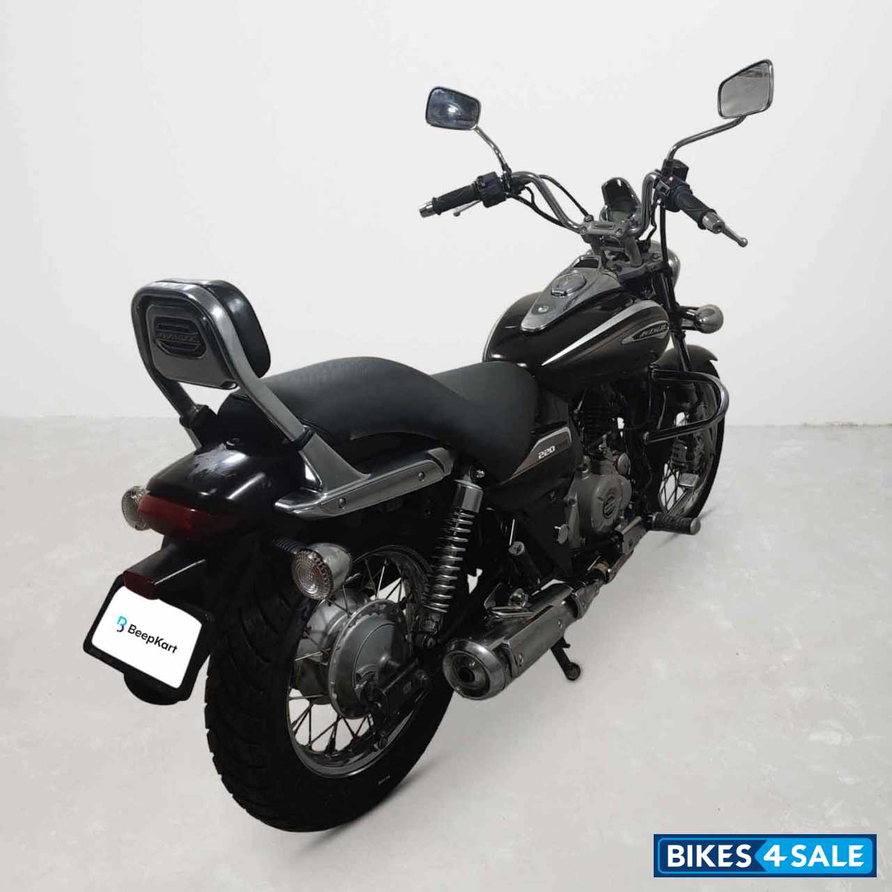 Bajaj Avenger Cruise 220