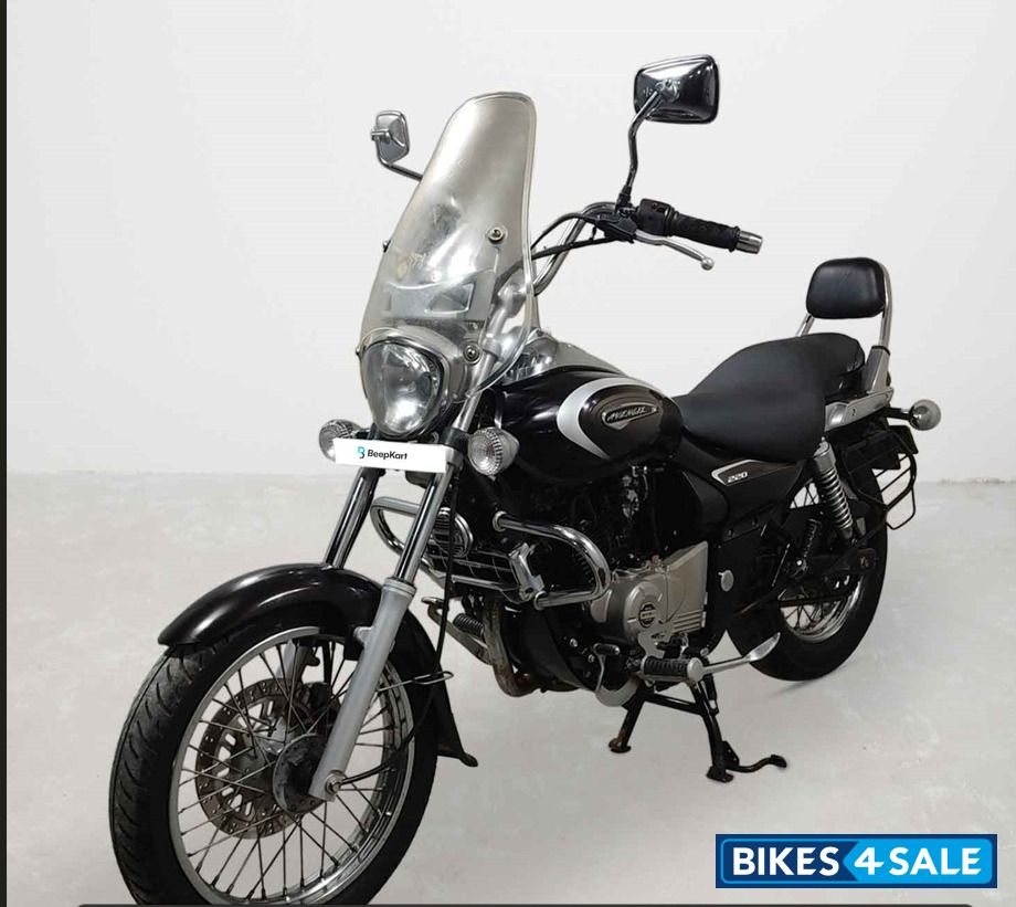 Bajaj Avenger Cruise 220
