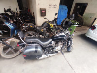 Bajaj Avenger 220 DTS-i