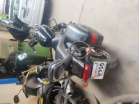 Bajaj Avenger 220 DTS-i