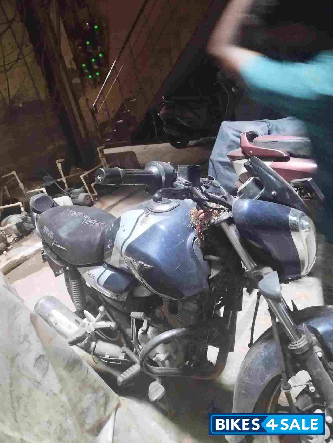 Blue And White Bajaj V15