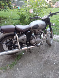 Royal Enfield Classic 350