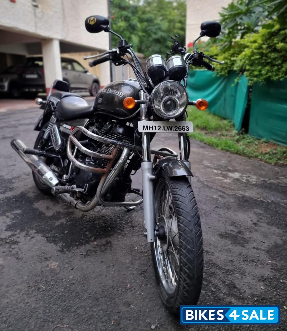 Dark Olive Green Royal Enfield Thunderbird 500