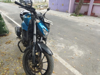 Yamaha FZ25