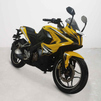 Bajaj Pulsar RS 200