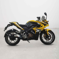 Bajaj Pulsar RS 200