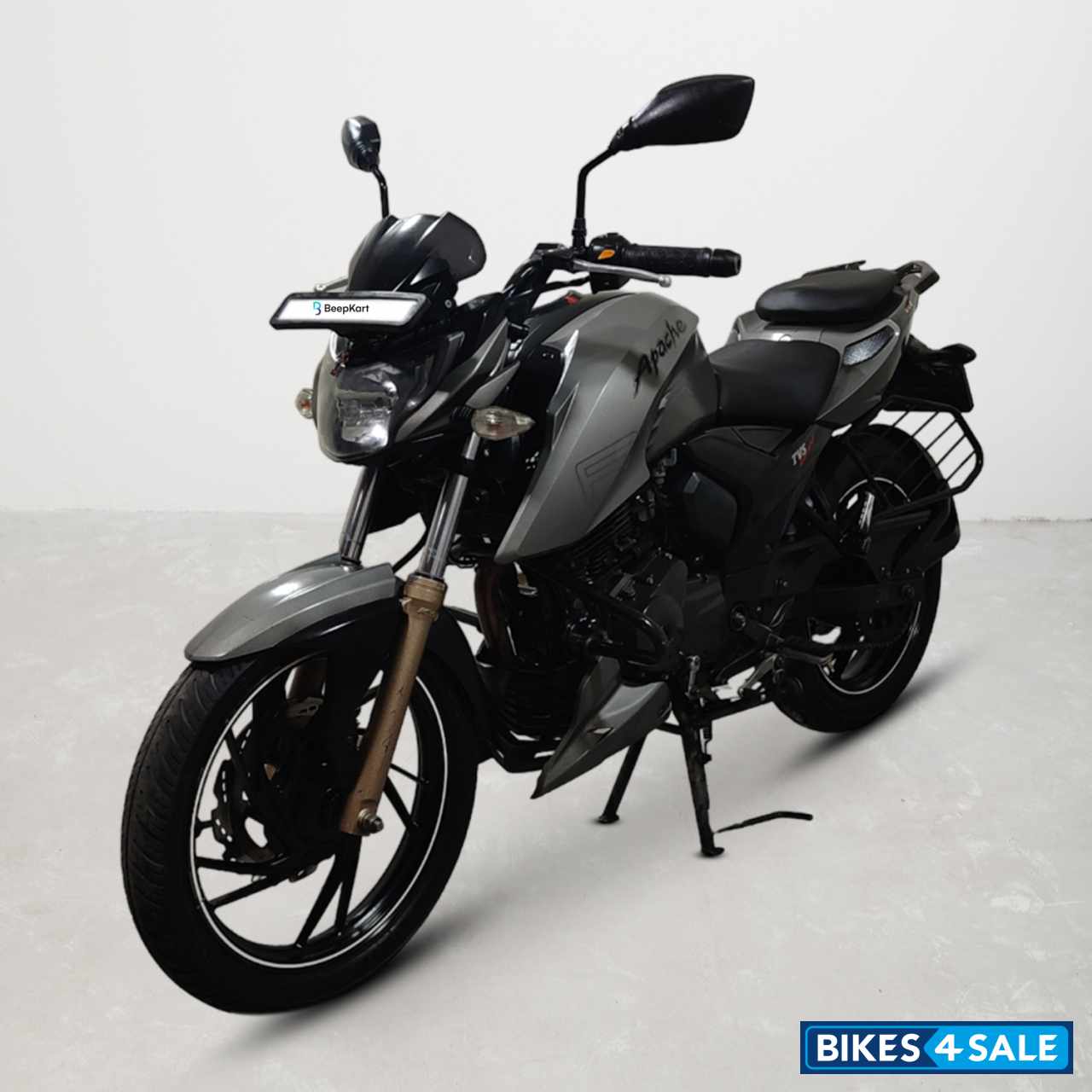 TVS Apache RTR 200 4V