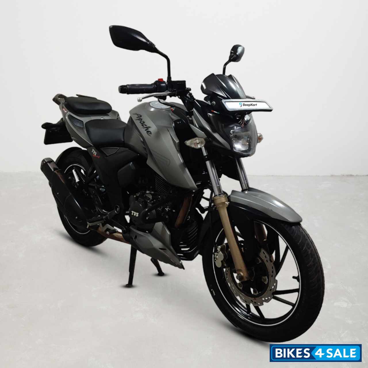 TVS Apache RTR 200 4V
