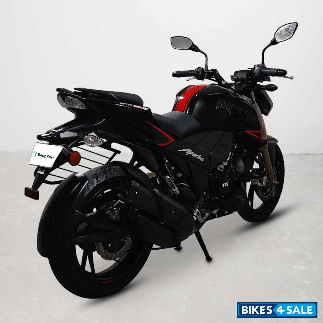TVS Apache RTR 200 4V