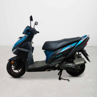 Yamaha Cygnus Ray ZR