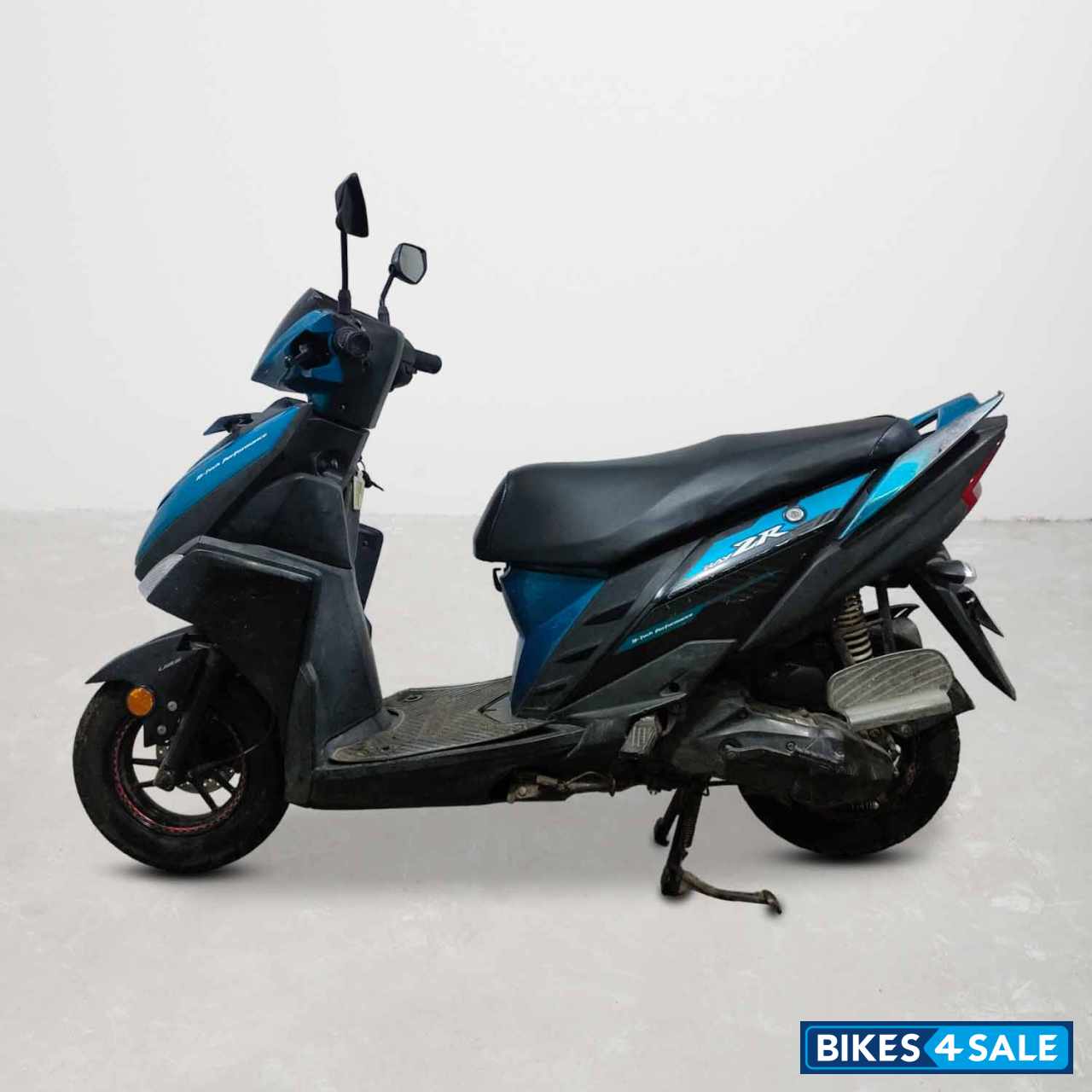 Yamaha Cygnus Ray ZR Yamaha Cygnus Ray ZR