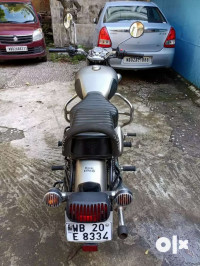 Royal Enfield Bullet 350