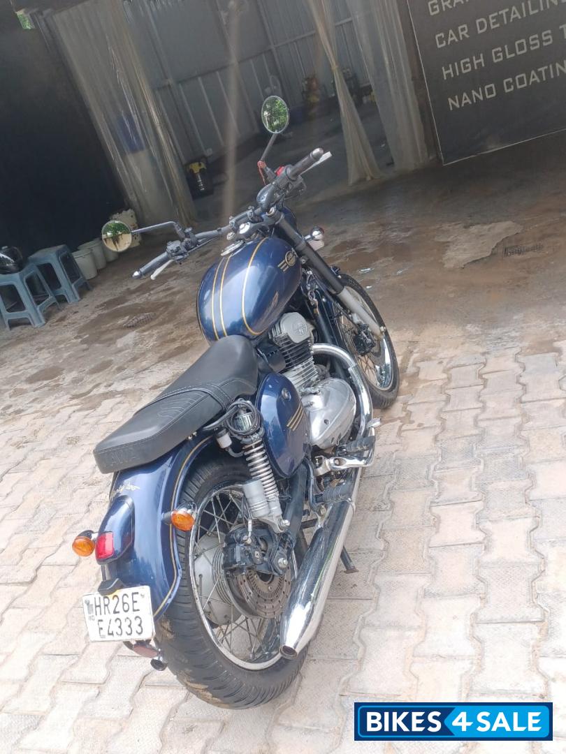 Jawa 42 Dual Channel ABS Cosmic Carbon Jawa 42 Dual Channel ABS Cosmic Carbon