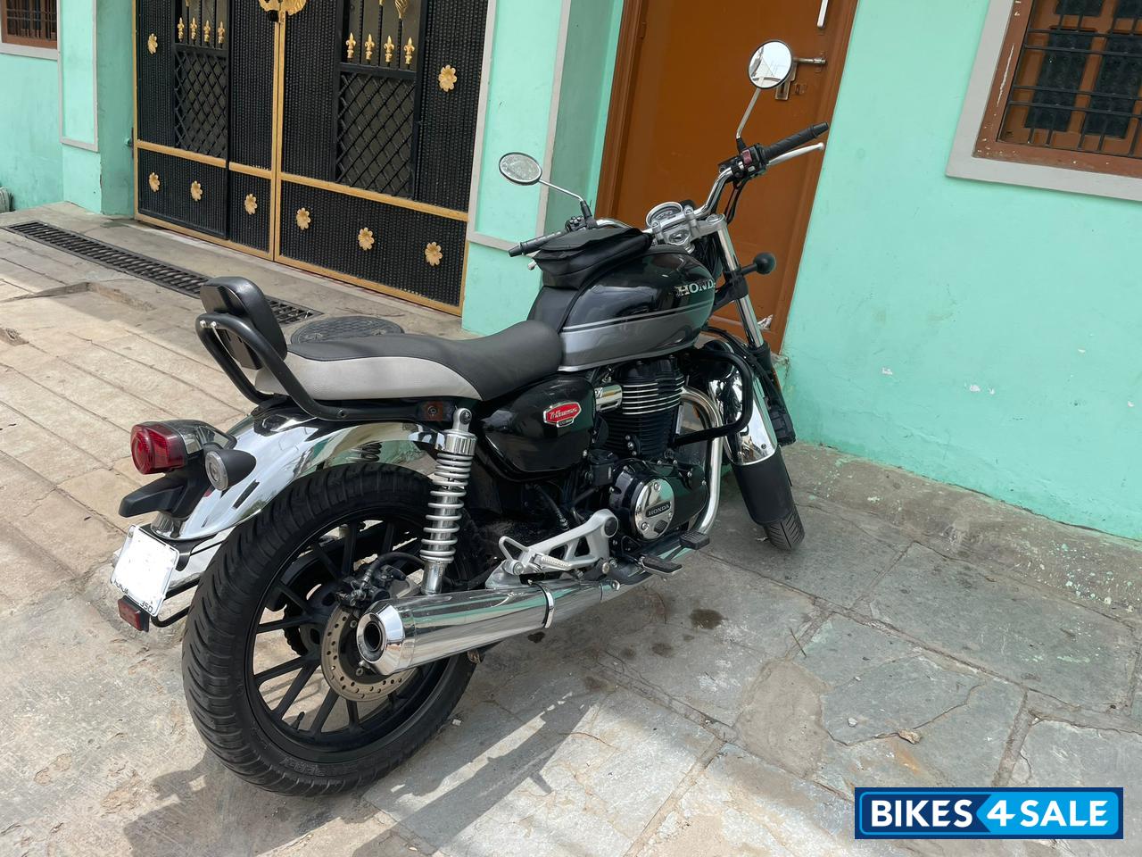 Honda CB350 Deluxe pro