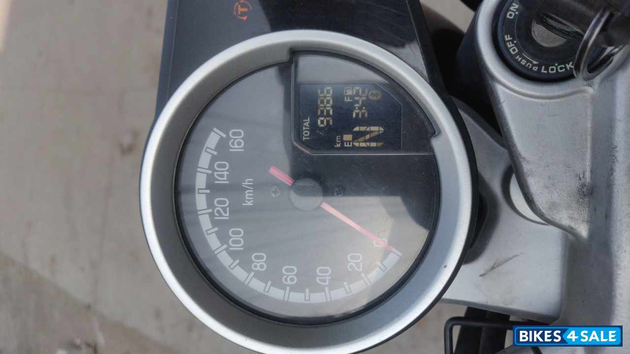 Honda CB350 Deluxe pro