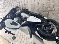 Jawa 42 Bobber Dual Channel ABS