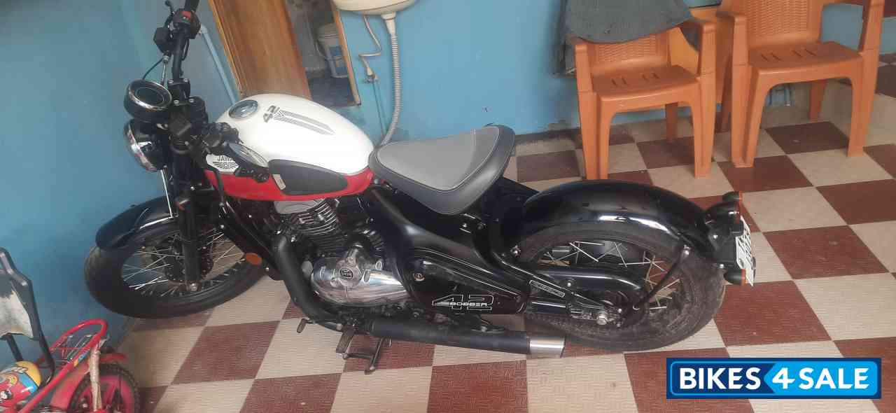 Jawa  Bobber 42