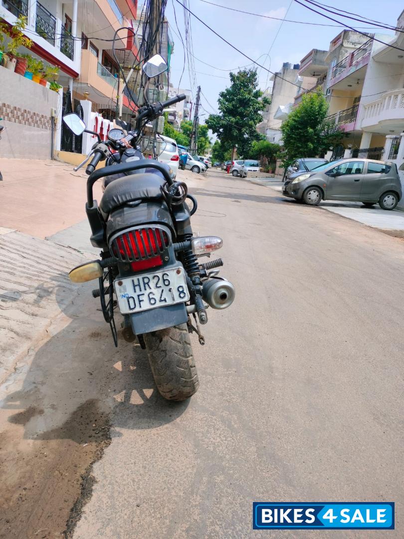 Bajaj Avenger Street 150