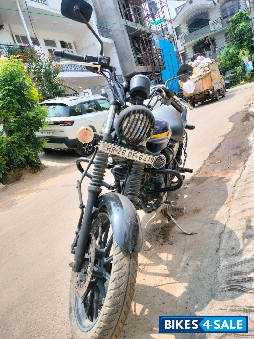 Bajaj Avenger Street 150