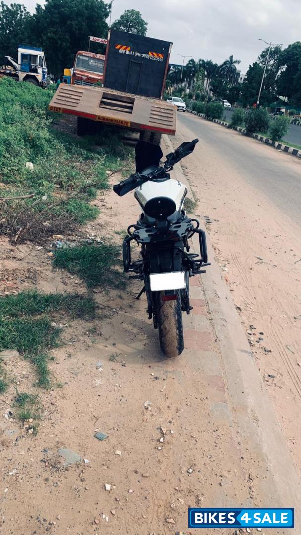 Bajaj Dominar 400