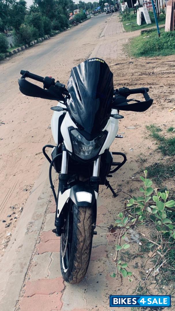 Bajaj Dominar 400
