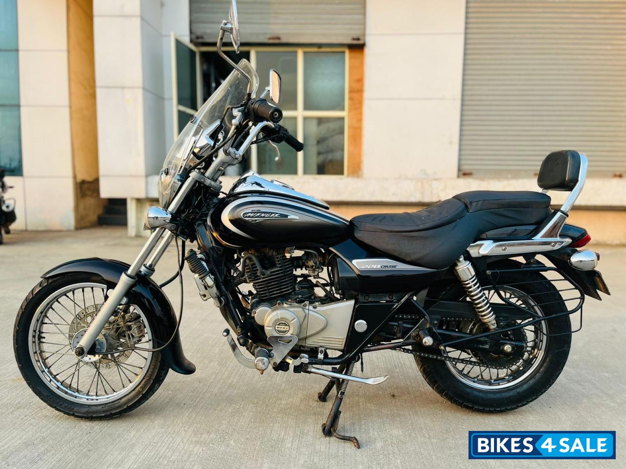 Bajaj Avenger Cruise 220