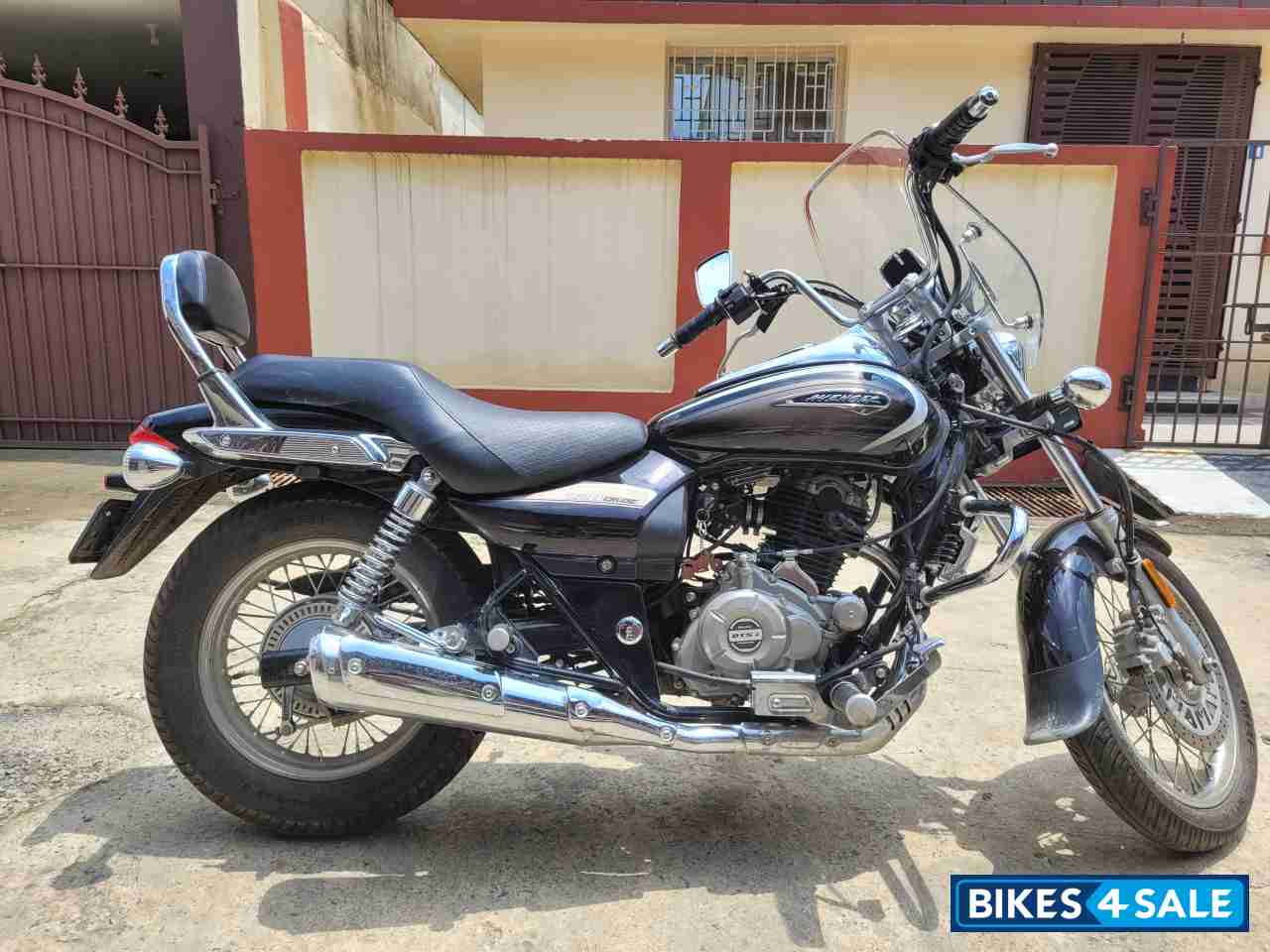 Bajaj Avenger Cruise 220 BS6