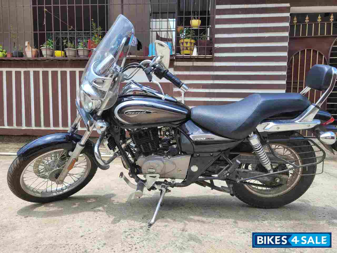 Bajaj Avenger Cruise 220 BS6