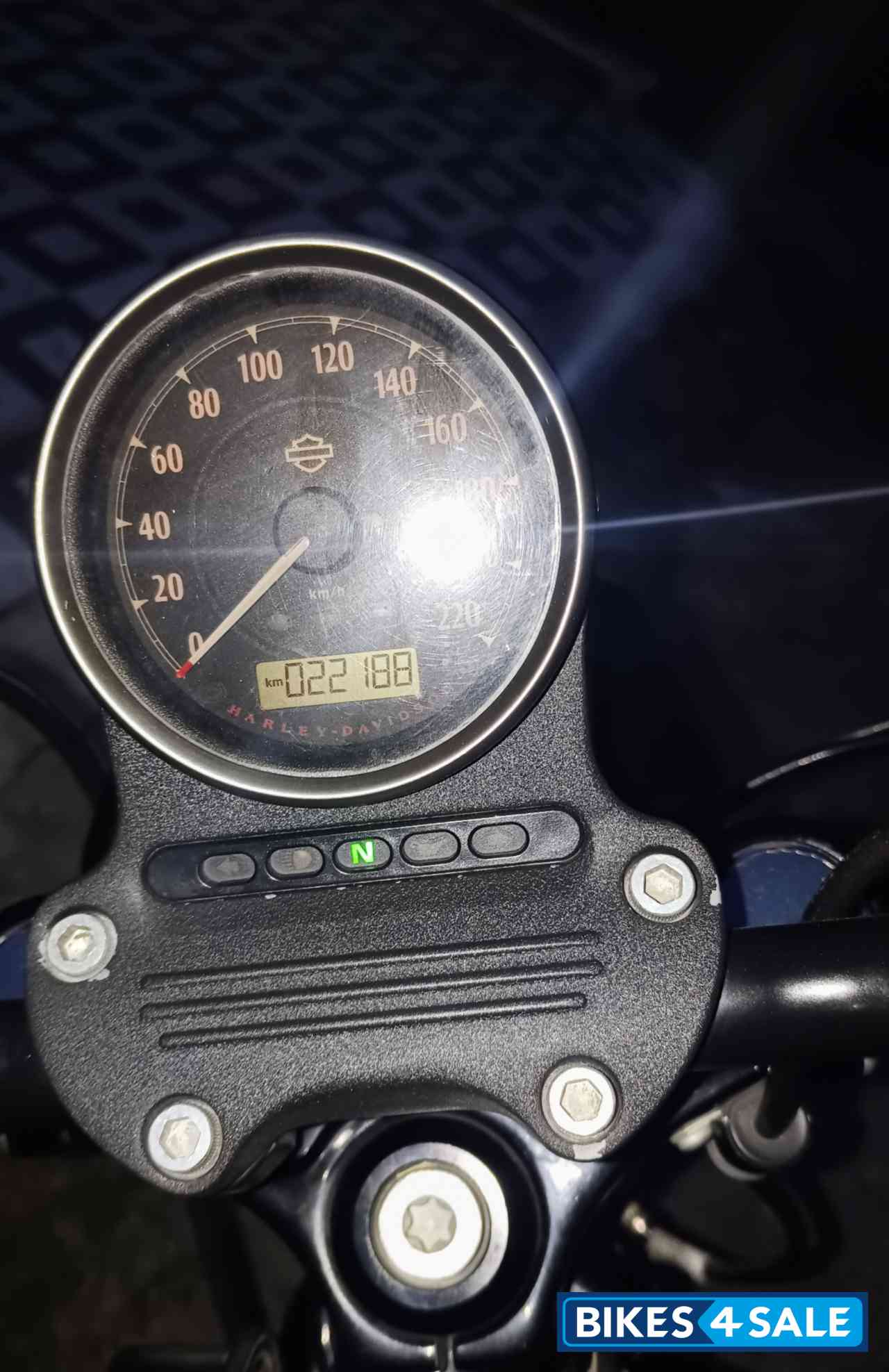 Denim Black Harley Davidson Iron 883