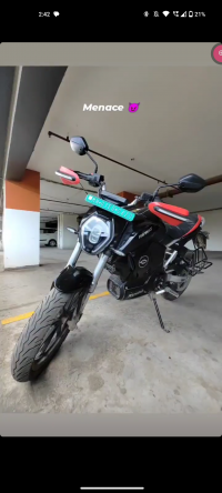 Revolt RV 400 2022 Model