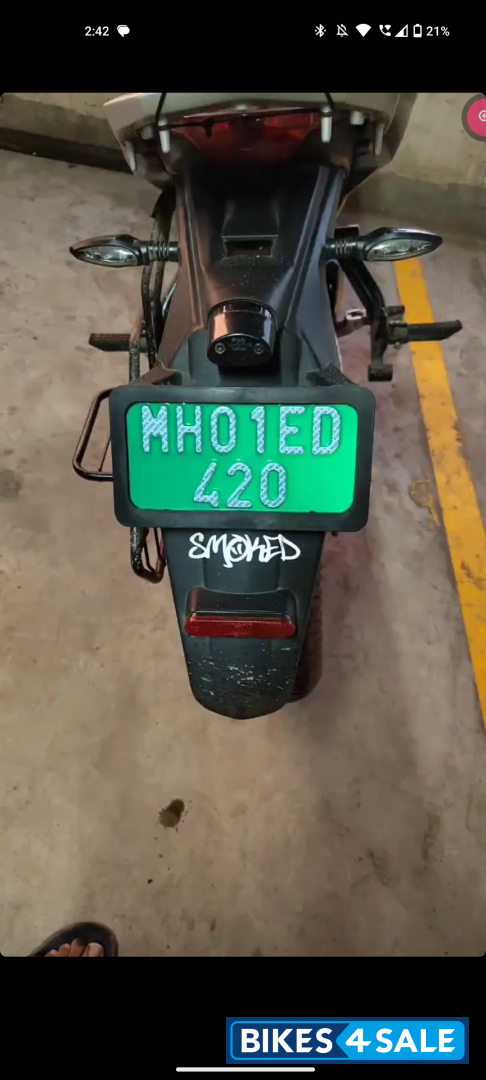 Revolt RV 400 Revolt RV 400