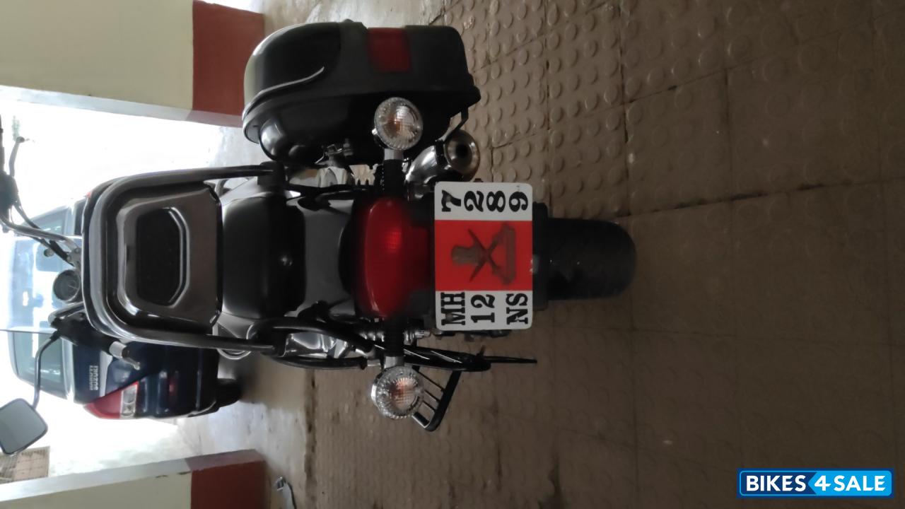 Bajaj Avenger Cruise 220