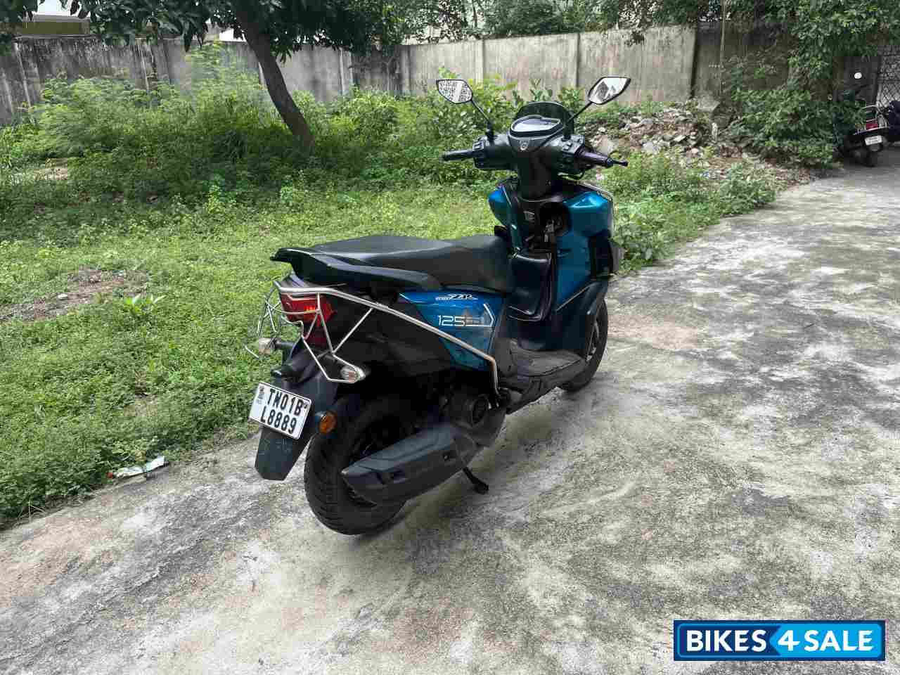 Cyan Blue Yamaha Cygnus RayZR 125 Fi BS6