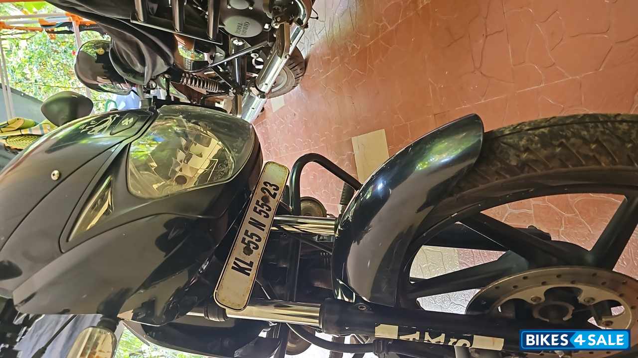 Black Bajaj Pulsar 150