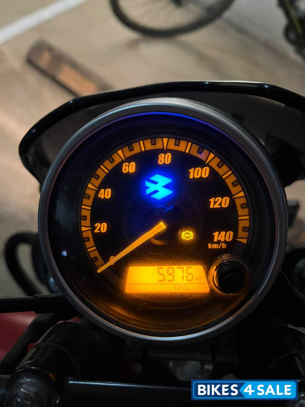 Red Bajaj Avenger Street 160