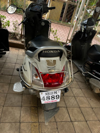 White Honda Activa 4G