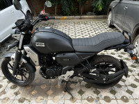 Black Yamaha FZ-X