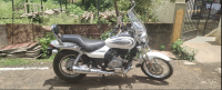 Moon White Bajaj Avenger Cruise 220 BS6