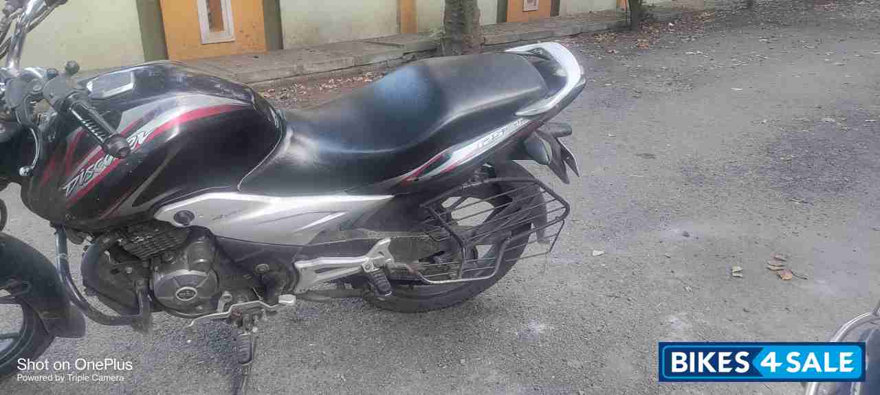 Bajaj Discover 125 ST