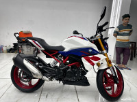 BMW G 310 R