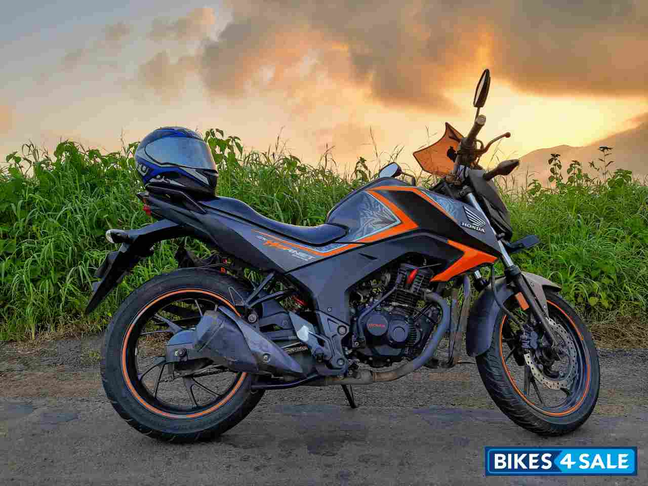 Mat Axis Gray Metall Honda CB Hornet 160R