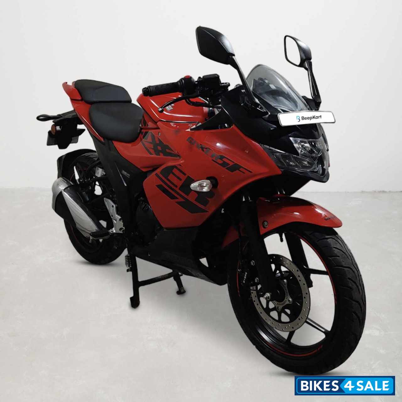 Suzuki Gixxer SF