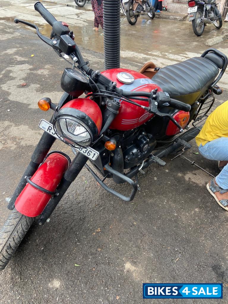 Jawa 42 Dual Channel ABS Orion Red Jawa 42 Dual Channel ABS Orion Red