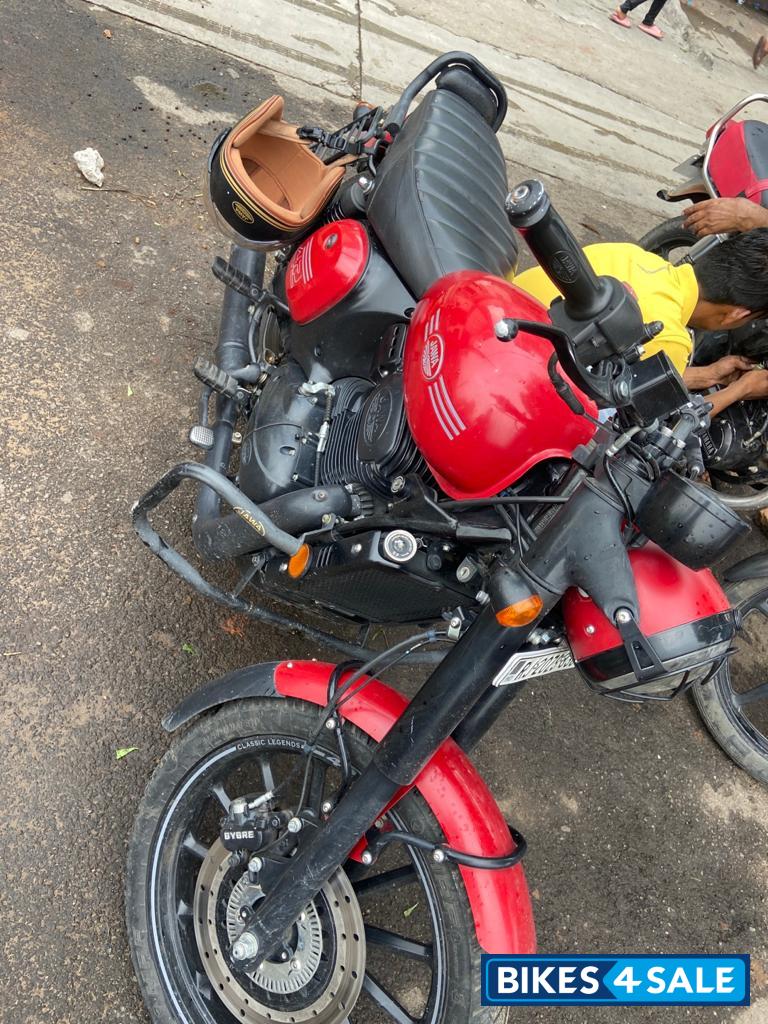 Jawa 42 Dual Channel ABS Orion Red Jawa 42 Dual Channel ABS Orion Red