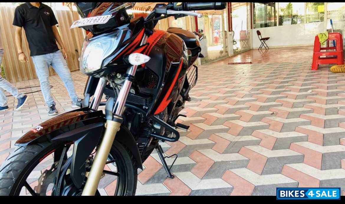 TVS Apache RTR 200 4V ABS Race Edition 2.0