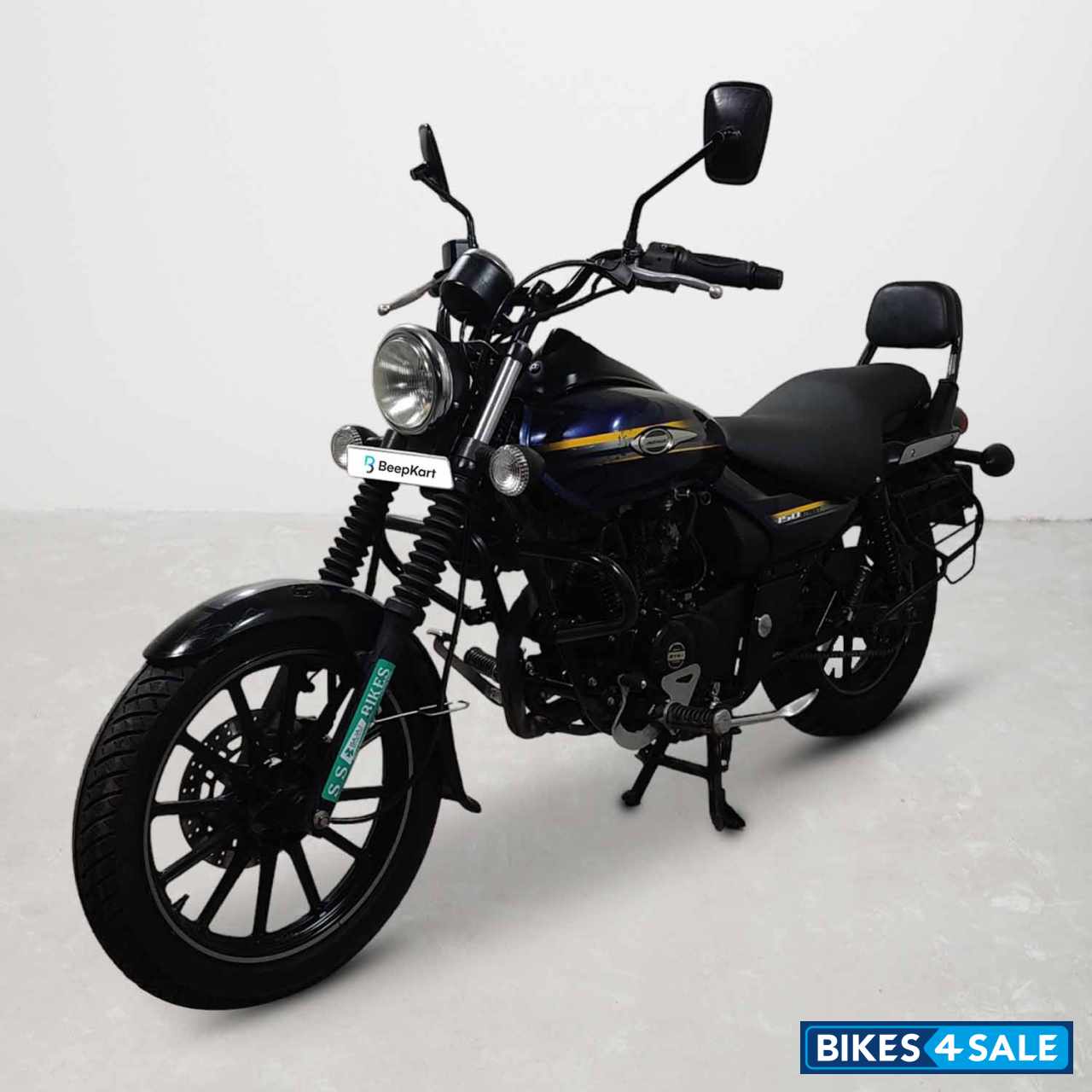 Bajaj Avenger Street 150