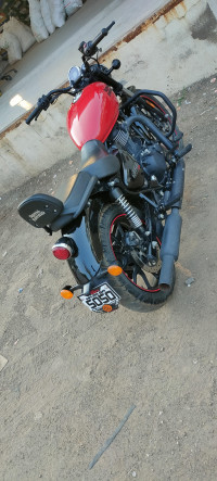 Red Royal Enfield Meteor 350 Fireball